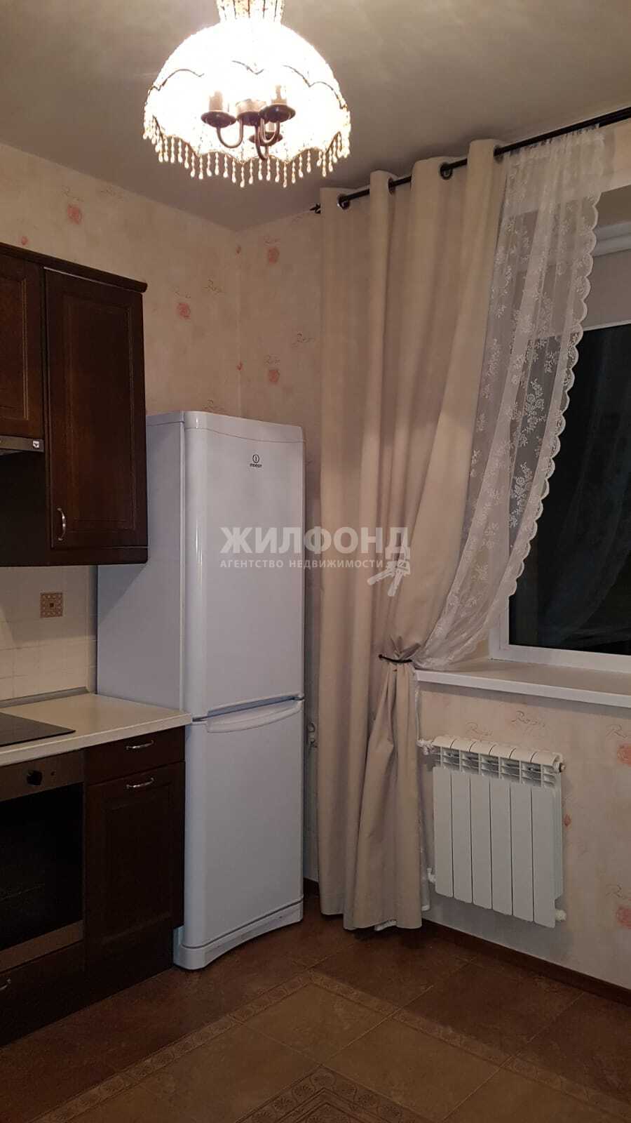 Аренда 2-комнатной квартиры, Новосибирск, Российская,  8